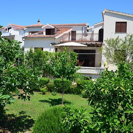 Apartments Dara Rogoznica  Luaran gambar