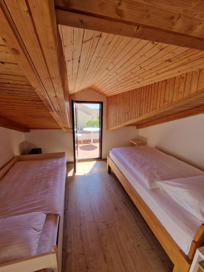 Apartments Dara Rogoznica  Luaran gambar