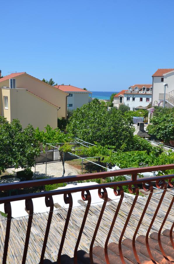 Apartments Dara Rogoznica  Luaran gambar