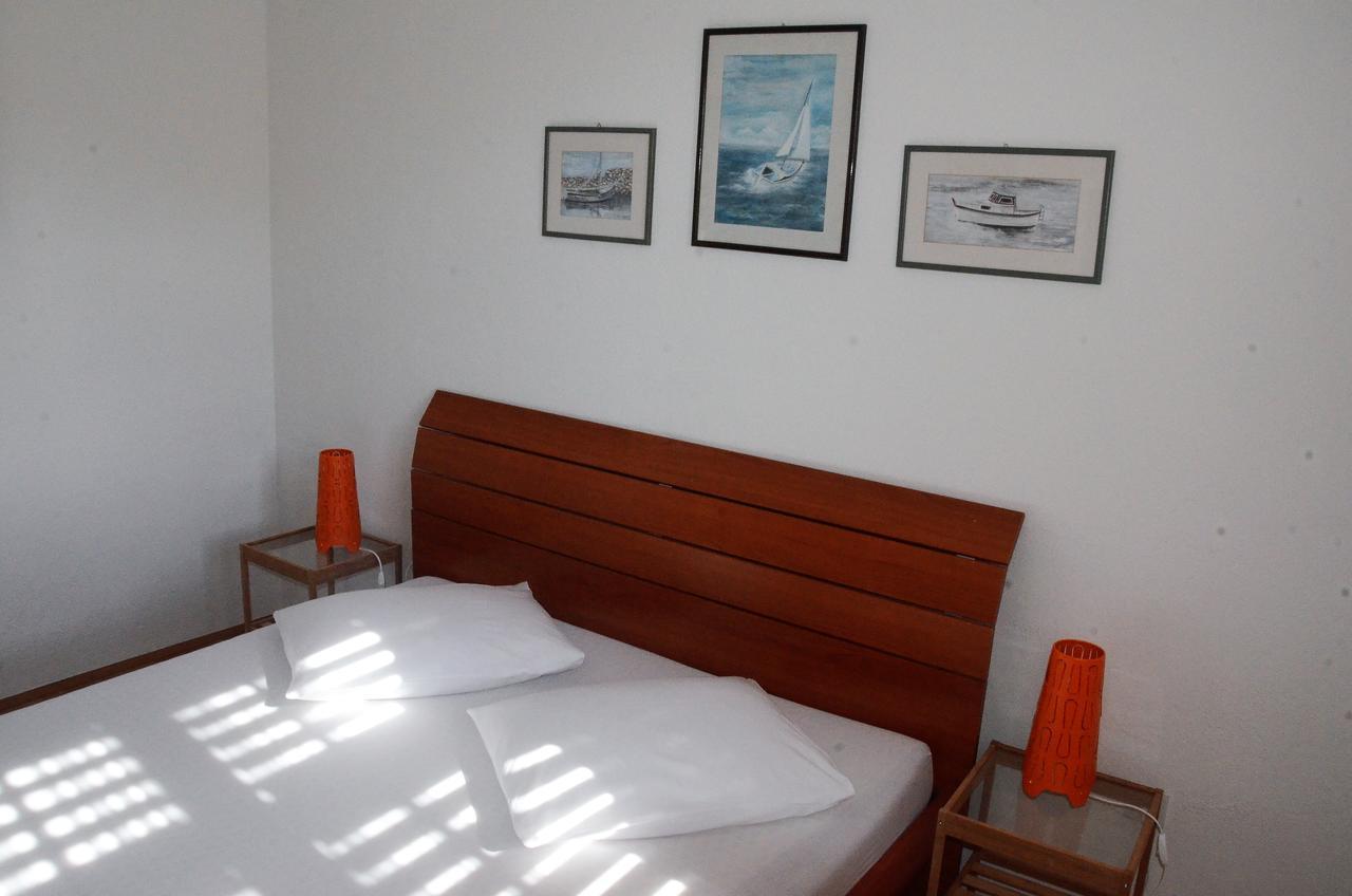 Apartments Dara Rogoznica  Luaran gambar